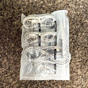 Three USB to Apple (Lightning) Charging Set, and 1 C to Lightning Charging Cord